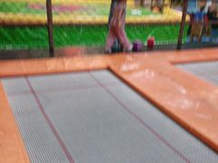 -极限Jump蹦床·新潮玩运动世界·室内乐园·团建·派对中心