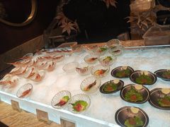 -半岛翡丽海鲜自助餐厅(观风亭店)