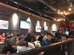 大堂-渝是乎酸菜鱼(龙旗购物中心店)