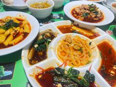 -令氏家外家周秦食府(高新店)
