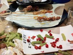 -何师烧烤Pro ·江湖川菜·小龙虾·精酿(太古里旗舰店)