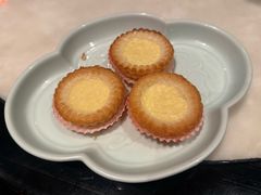 燕窝蛋挞-誉八仙粤菜(万象天地店)