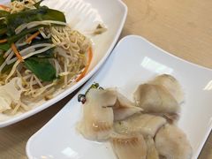 -灵芝妹子海鲜米线(香炉礁山姆店)