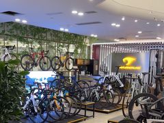-英派斯健身旗舰店(海信国际中心馆)