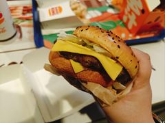 -汉堡王(金鹰天地广场店)