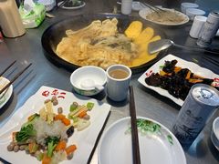 -屯老二农家铁锅炖·行业领军者(梅江店)