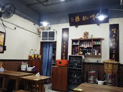 -朱大嘴肥肠血旺(福字街店)