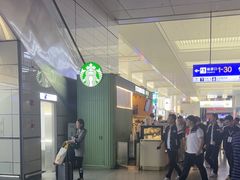 -星巴克(上海虹桥站2A检票口)