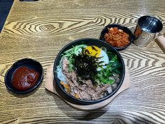 -吴草鸡爪오초닭발韩食堂(融恒盈嘉中心店)