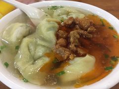 荠菜馄饨-潘国仙耳光馄饨(黄家阙路店)