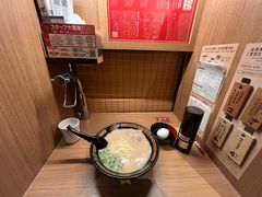 -一兰拉面(新宿中央东口店)