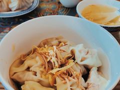 -笑来喜馄饨小笼工坊店(湖滨街店)