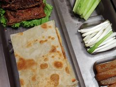 -大碗居·烤鸭·鱼头泡饼(天坛东门店)