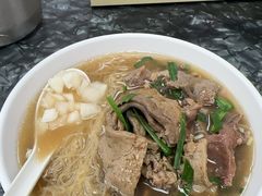 -燊意布拉肠云吞面(中山四路店)