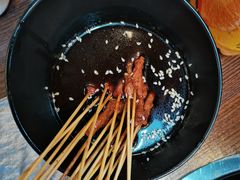 -虾弄弄海派小龙虾·牛羊蝎子火锅