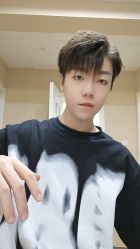 -星座接发烫染美发超市