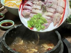 -蘑界·野生菌火锅(深业上城店)