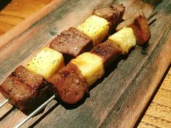 香烤牛舌-阿里家·新疆烤肉酒場 by MIG