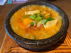 -云海肴·汽锅鸡·云南菜(天山百盛优客店)