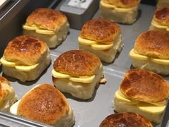 -HOT CRUSH趁热集合·现烤面包(环球港店)