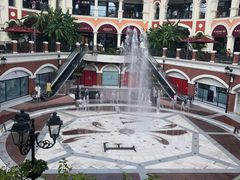 -佛罗伦萨小镇广佛名品奥特莱斯(疏港路店)