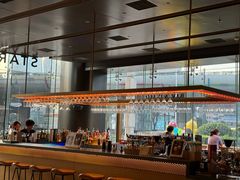 -星巴克臻选(上海合生汇1F店)