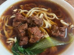 -清真吴记门钉肉饼·喜多利