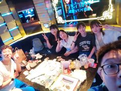 -温莎KTV(珠江路店)