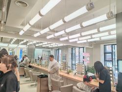 -Z.X HAIR SALON张新美业