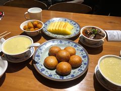-炉小二铜锅牛蛙•川湘菜(三里屯店)