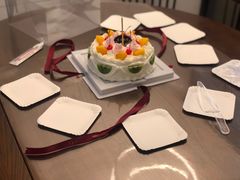 -红宝石·鲜奶小方·海派西点房(金杨店)