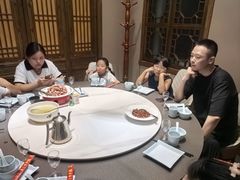 -乔家小院•非遗驴肉•本地小海鲜(滨河路店)