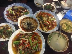 -百年粉蒸牛肉