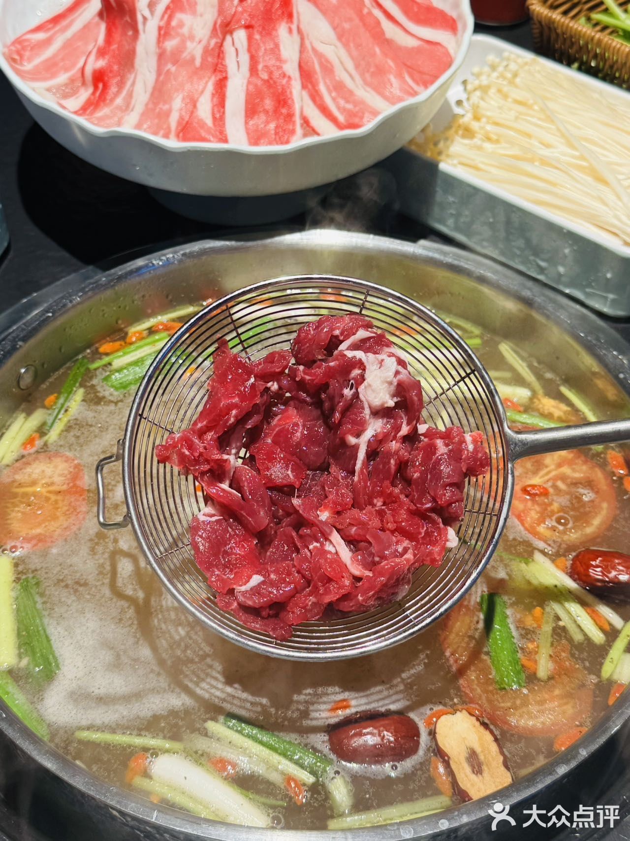谁能拒绝这家牛霸凉都黄牛肉火锅