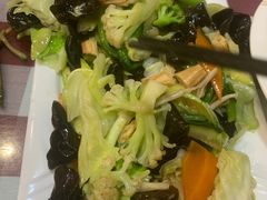 -桃子餐厅·天津菜(王顶堤总店)