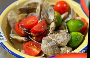 Stir-Fried Clams with Garlic