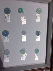 -北京七彩云南翡翠珠宝旗舰店(月坛店)