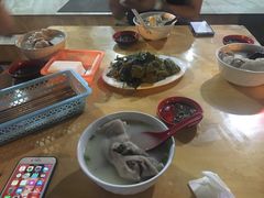 -雷祖芳老妈蹄花店