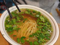 -伊京轩兰州牛肉面(闹市口店)