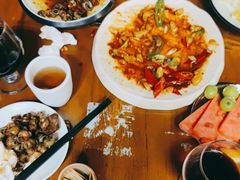 -隔壁老王·家常云南菜(花巷店)