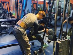 -RoMan罗马健身工作室(莘庄店)