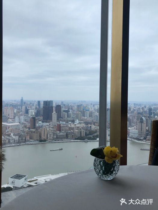 金轩中餐厅 Jin Xuan(浦东丽思卡尔顿酒店)景观位图片