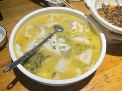 -小三峡食府(西五路店)
