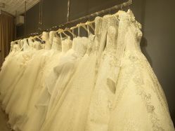 -MISS LUCKY国际婚纱礼服定制(昌平店)