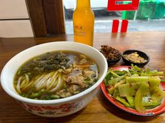 -矮子粉店1985·长沙米粉(湘春路店)