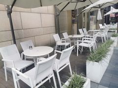 露天位-奈雪的茶(时代天街店)