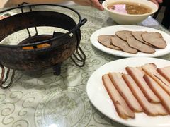 -李连贵熏肉大饼(沈阳站店)