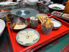 -九十九顶毡房(阜石路店)