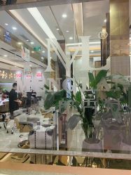 -Meng Lang 梦郎白金店