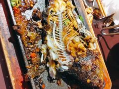 铁板鲫鱼-三个大叔东北烧烤·砂锅菜(西三旗店)